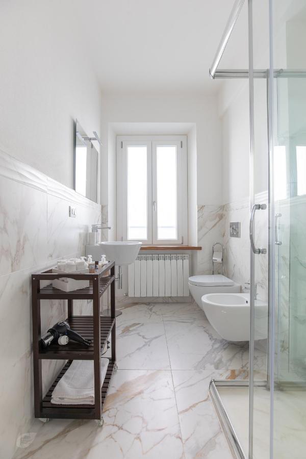 Elena House White Apartment Viareggio Eksteriør billede